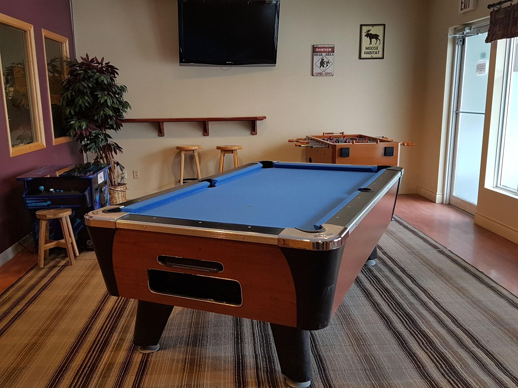 Sunset Mountain Inn Canmore Zewnętrze zdjęcie