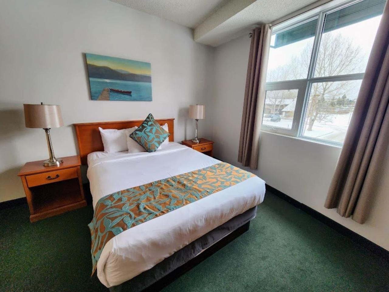 Sunset Mountain Inn Canmore Zewnętrze zdjęcie