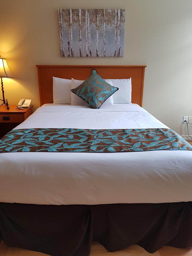 Sunset Mountain Inn Canmore Zewnętrze zdjęcie